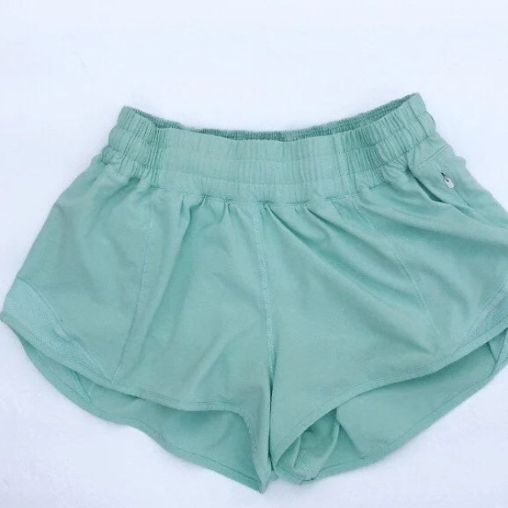 Lululemon Hotty Hot Shorts 2.5" 6
